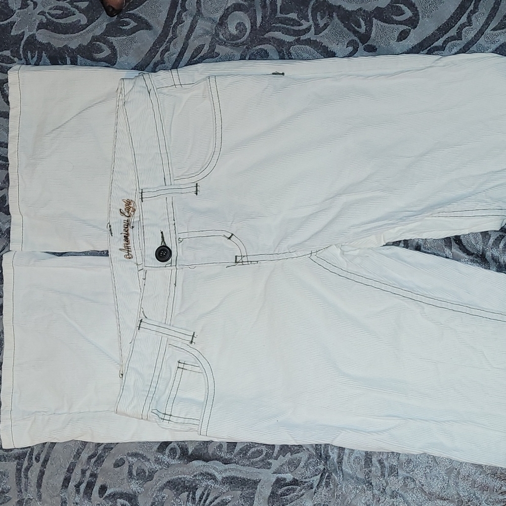 American Eagle Corduroy Jeans Sz 2